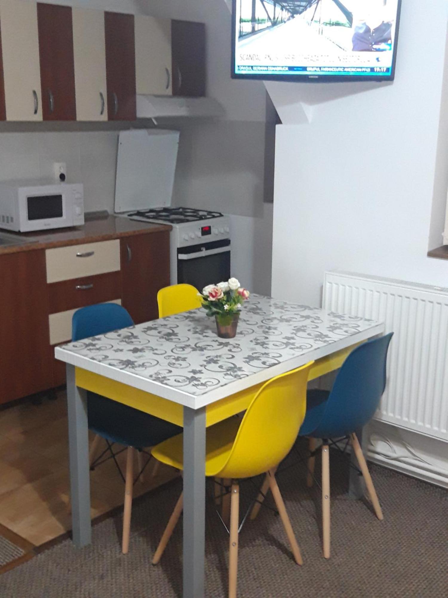 Apartamento Vila Lavinia Buşteni Habitación foto